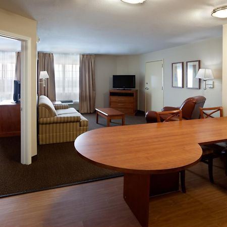 Candlewood Suites San Antonio Nw Near Seaworld By Ihg Exterior foto