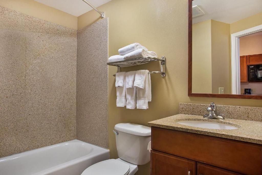 Candlewood Suites San Antonio Nw Near Seaworld By Ihg Exterior foto